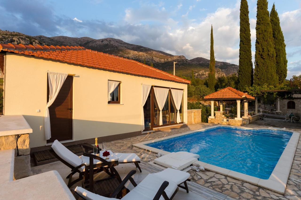 Holiday Home Lazustina Paradise Mihanici Buitenkant foto